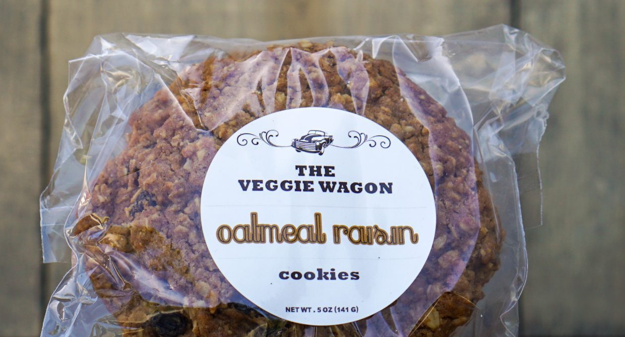 Oatmeal Raisin Cookies (2-pack)